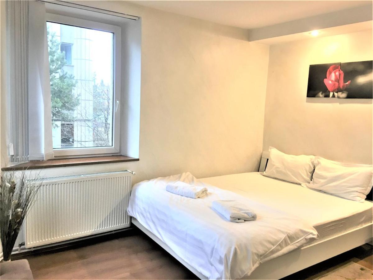 Large Apartment In Ultra-Central Location Braşov Eksteriør bilde